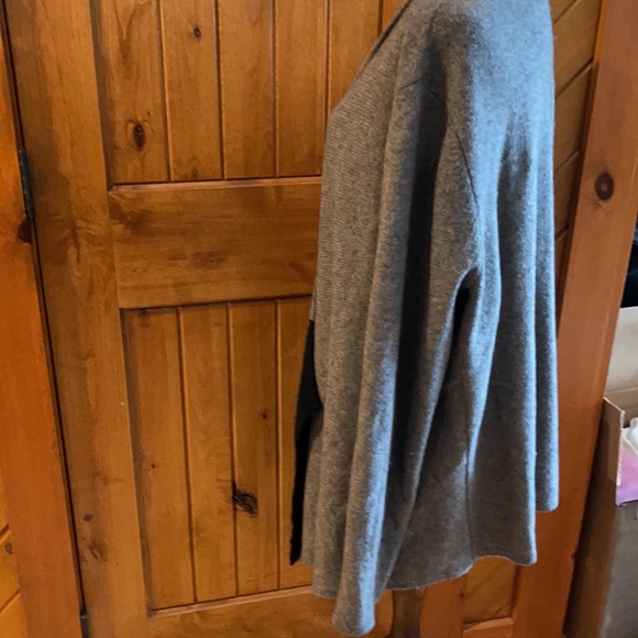 Eileen Fisher 100% Soft Italian Wool Sweater Coat - Picture 6 of 10